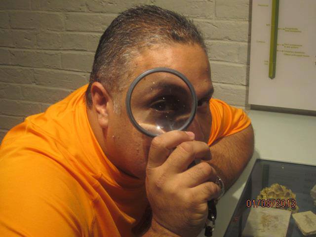 1146699_10151837312804252_1931657925_n-2